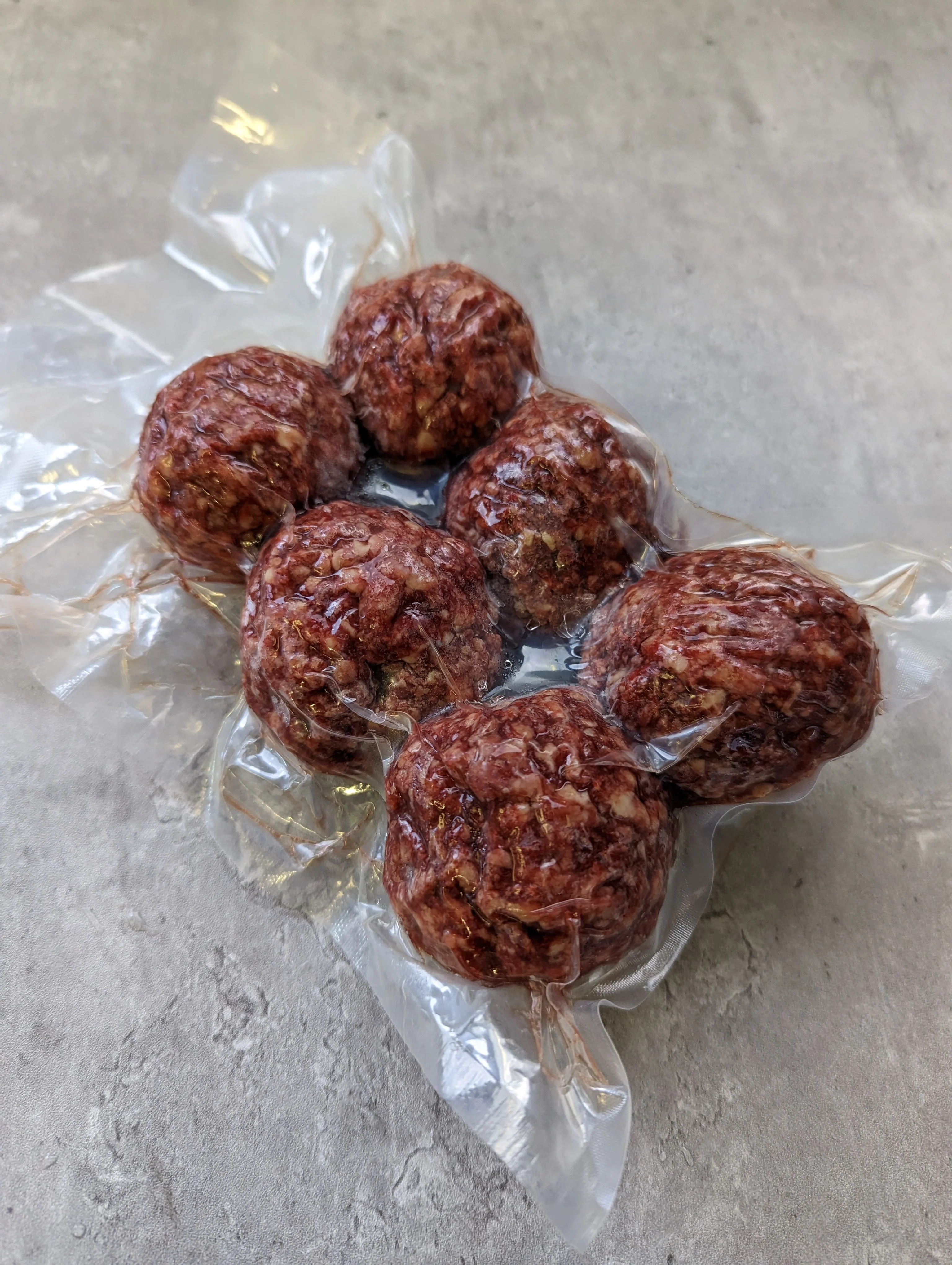 3oz Angus Smash Burger Balls Pack of 6 - Image 4