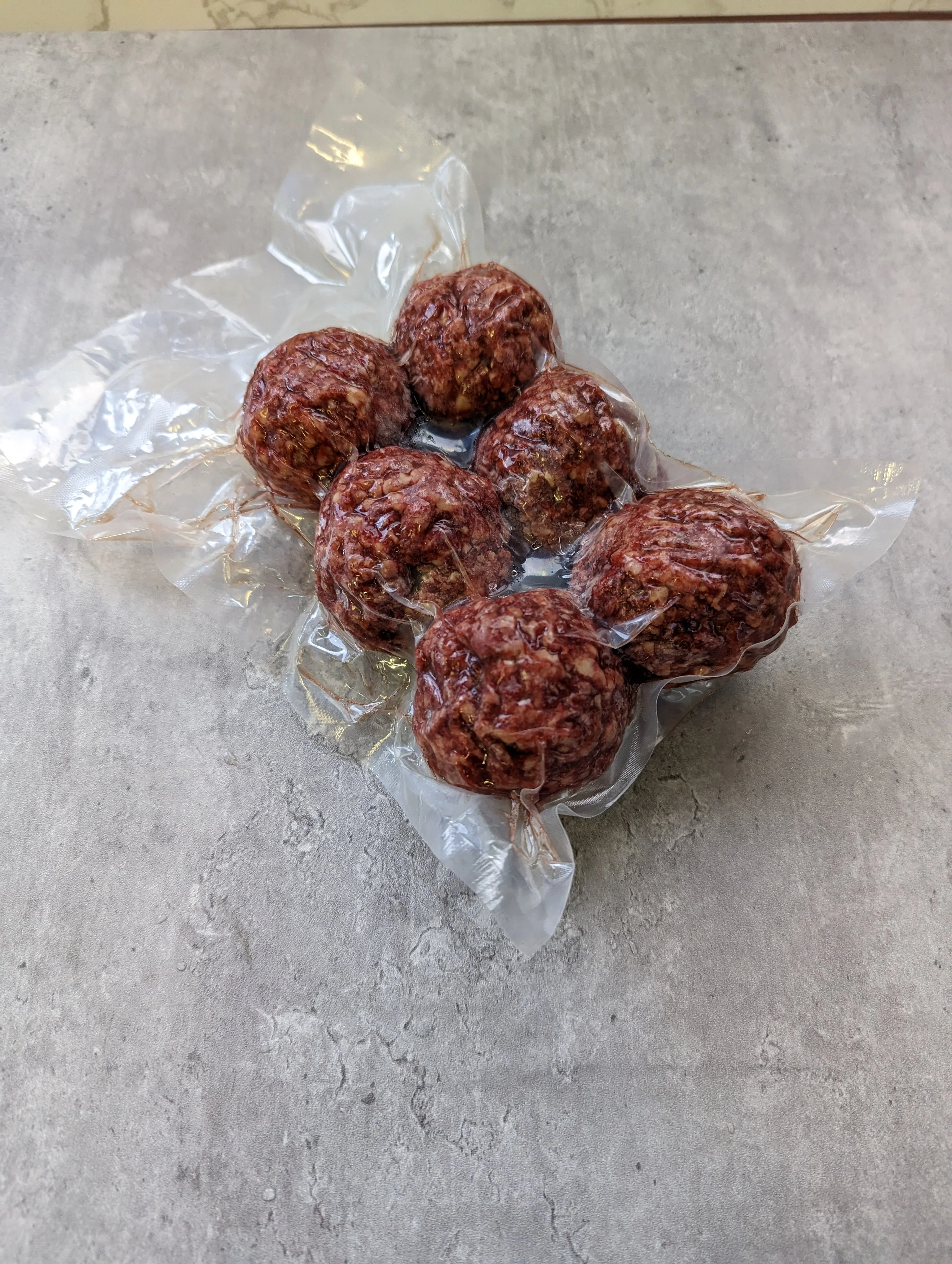 3oz Angus Smash Burger Balls Pack of 6 - Image 9