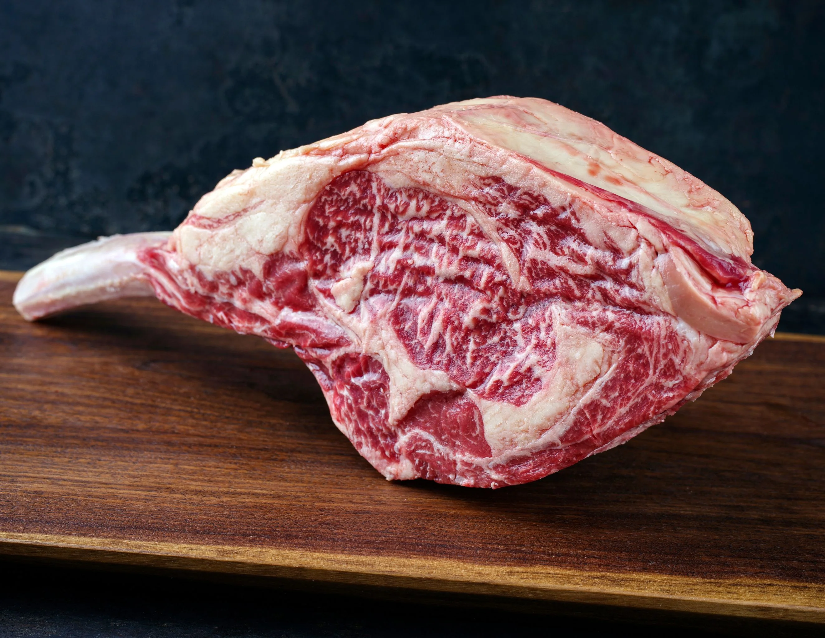 Halal Wagyu Tomahawk Steak - Image 4